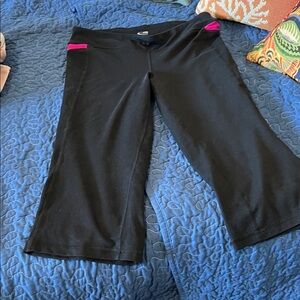 Champion Black Workout pants knee length Sz S